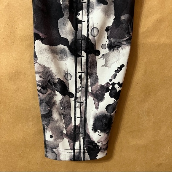 Lululemon | High Times Pant (Peek) Leggings Obscurred Black Dusty Mauve Size 8 - Picture 11 of 15